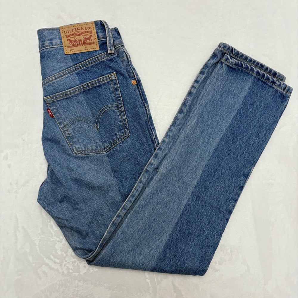 Levi's 501‎ Women's Laser Craft High Rise Two-Toned Straight Jeans W26 L30